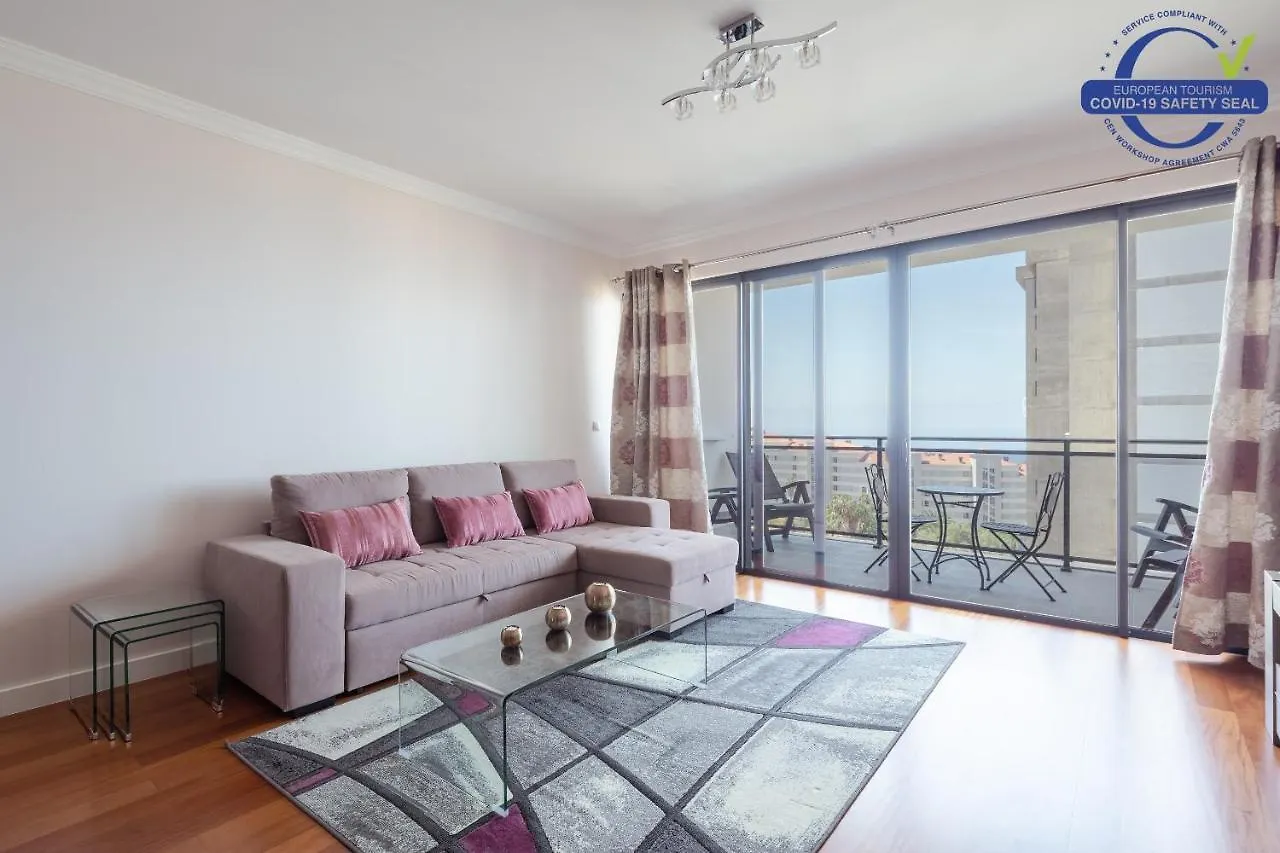 Elegant Apartment With Sea Views By Trip2Portugal의 연락처
